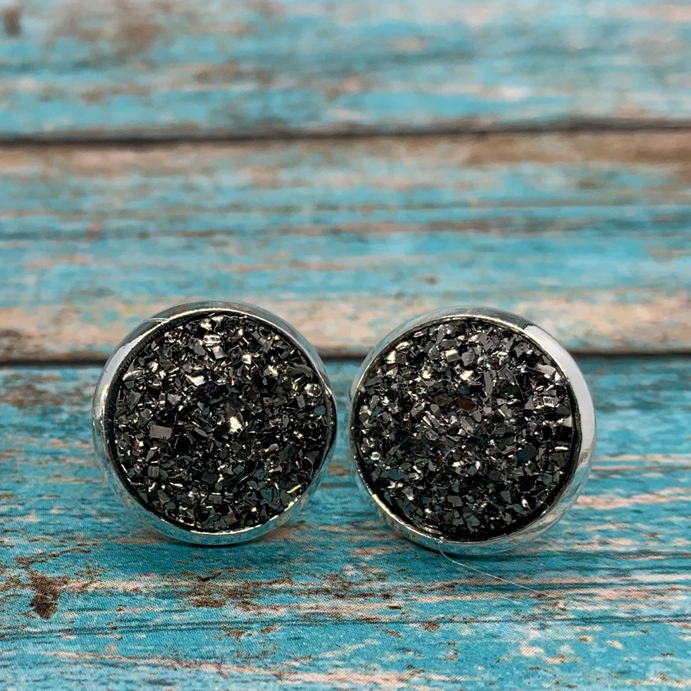 12mm sparkly druzy stud earrings